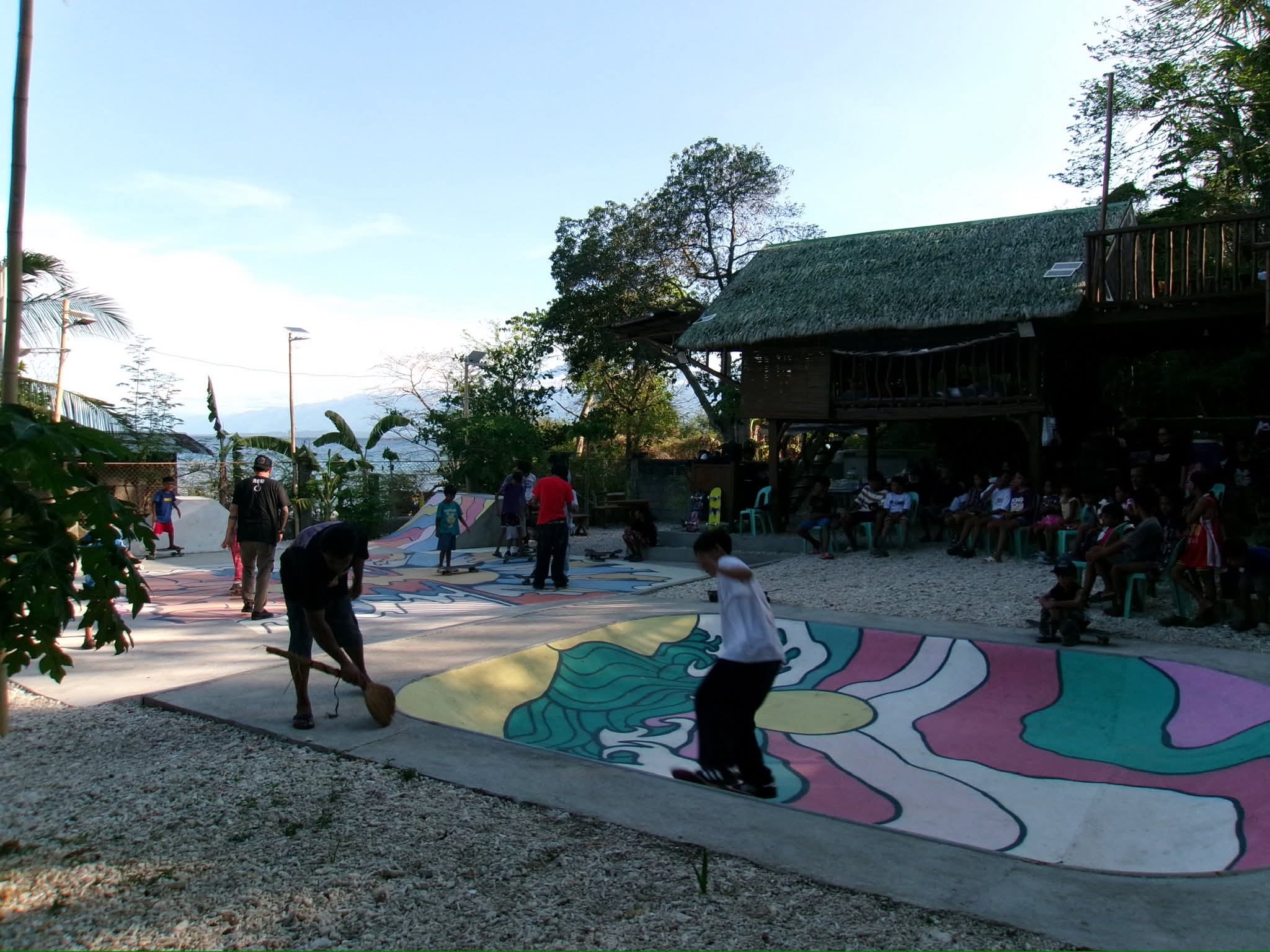Sinag Park skate session